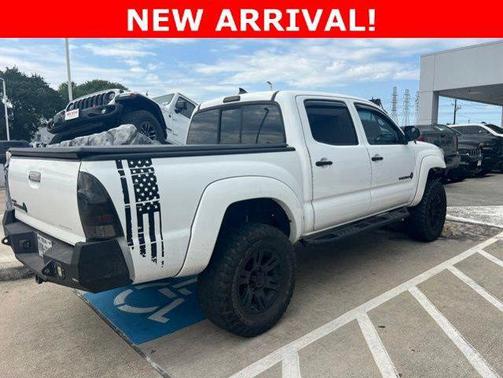 Super White 2015 Toyota Tacoma PreRunner