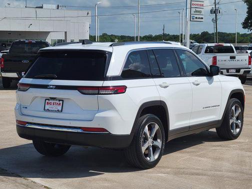 2022 Jeep Grand Cherokee 4xe Base
