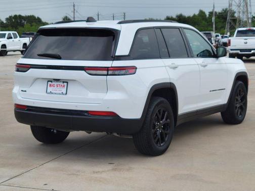2024 Jeep Grand Cherokee Altitude