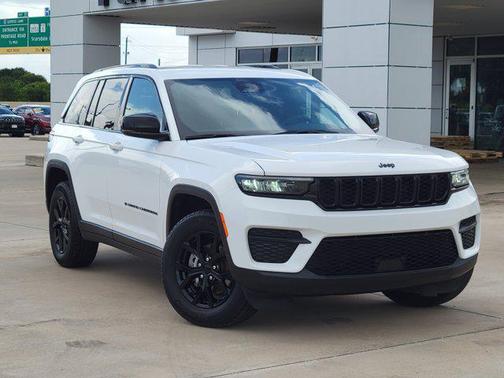 2024 Jeep Grand Cherokee Altitude