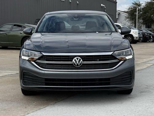 2024 Volkswagen Jetta 1.4T SE