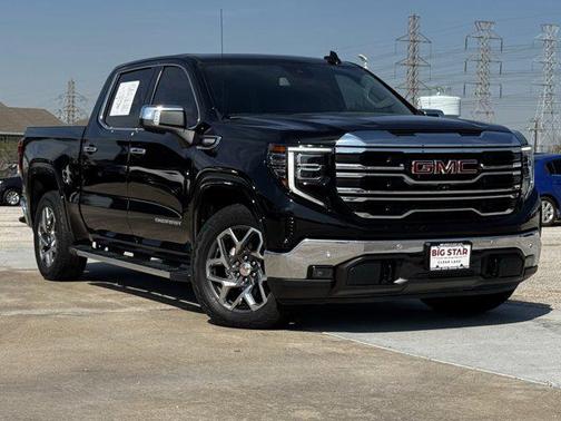 2022 GMC Sierra 1500 SLT