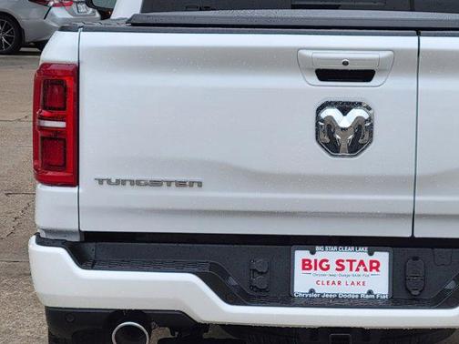 2025 RAM 1500 ST