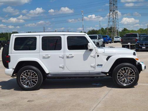 2022 Jeep Wrangler Unlimited 4xe Sahara High Altitude