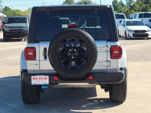 2023 Jeep Wrangler 4xe Sahara