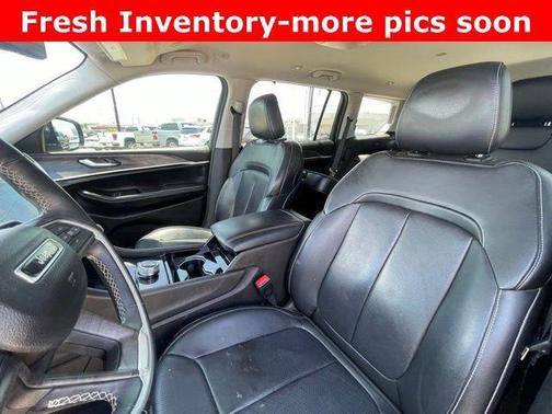 Rocky Mountain Pearlcoat 2022 Jeep Grand Cherokee L Limited