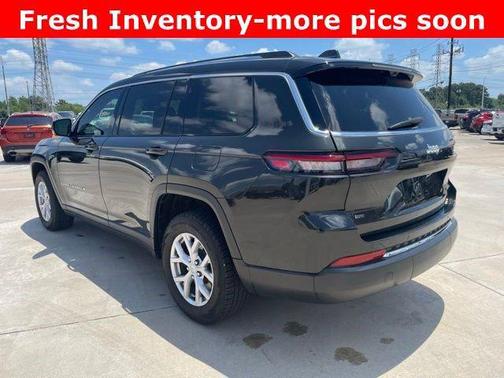 Rocky Mountain Pearlcoat 2022 Jeep Grand Cherokee L Limited