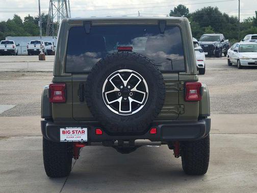 2025 Jeep Wrangler Rubicon