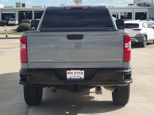 2024 Chevrolet Silverado 2500 Custom