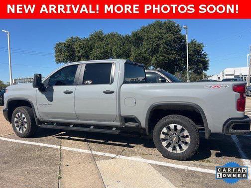 2024 Chevrolet Silverado 2500 Custom