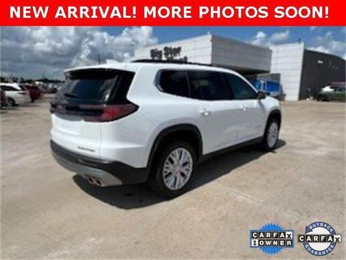 2024 GMC Acadia FWD Elevation