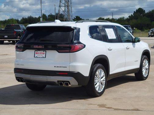 2024 GMC Acadia FWD Elevation