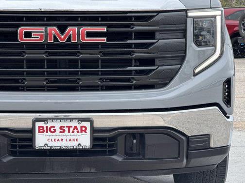 2025 GMC Sierra 1500 Pro