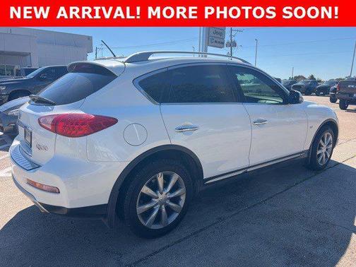 2017 INFINITI QX50 Base