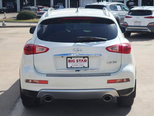 2017 INFINITI QX50 Base