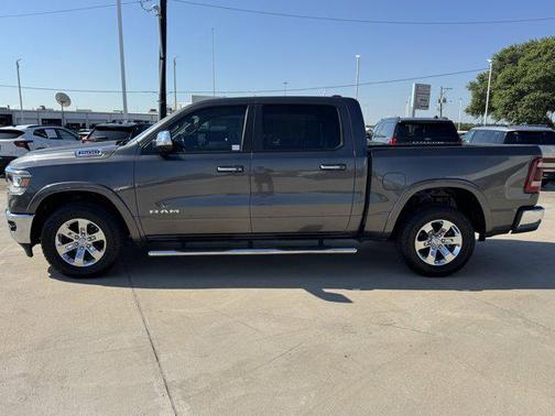 Granite Crystal Metallic Clearcoat 2022 RAM 1500 Laramie