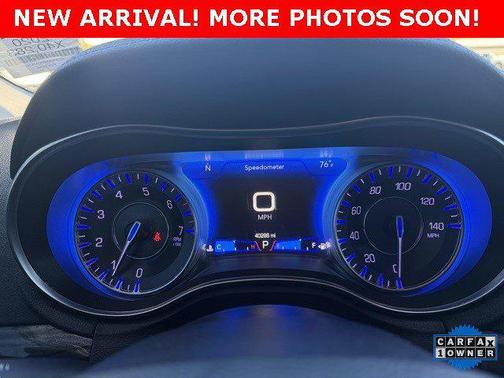 2020 Chrysler 300 Touring