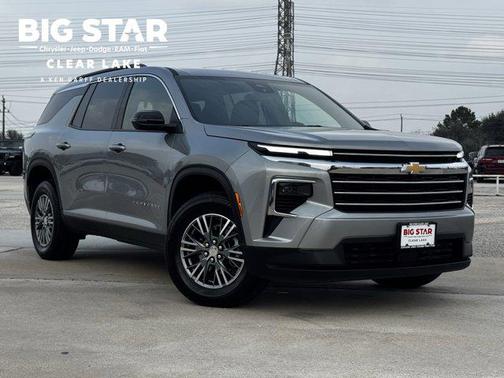 2025 Chevrolet Traverse LT