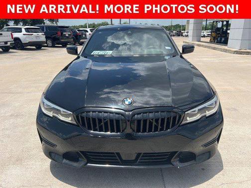 2021 BMW 330 i