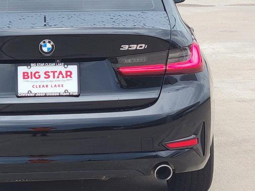 2021 BMW 330 i