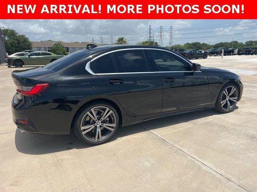 2021 BMW 330 i