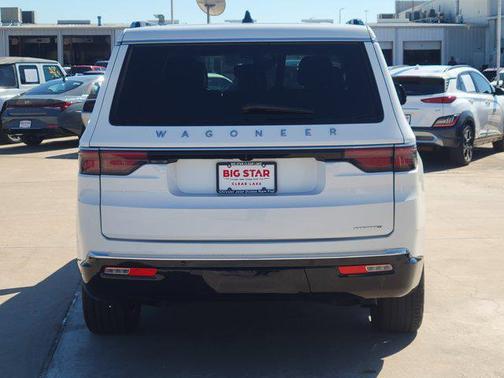 2024 Jeep Wagoneer Series II