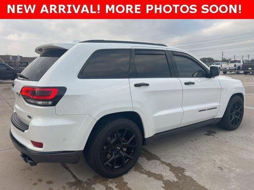 2018 Jeep Grand Cherokee Summit