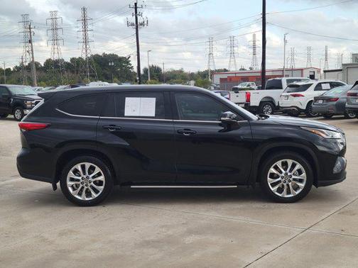 2023 Toyota Highlander Limited