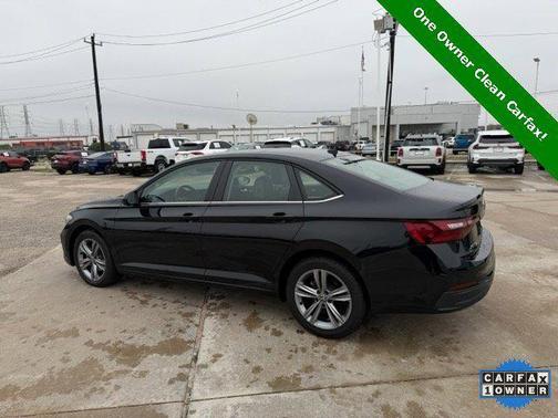 2024 Volkswagen Jetta 1.4T SE