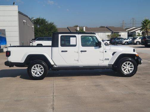 2023 Jeep Gladiator Sport S