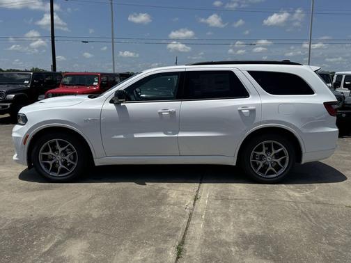 White Knuckle Clearcoat 2026 Dodge Durango GT Plus