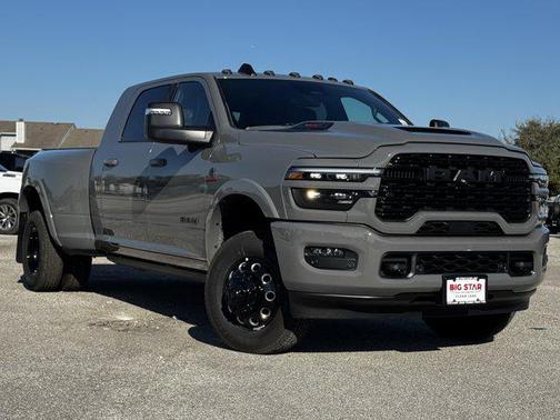 2026 RAM 3500 Limited