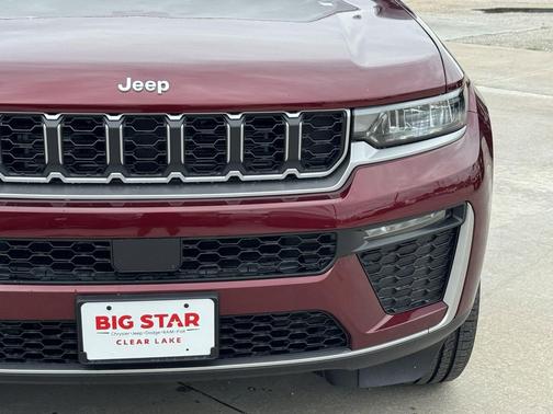 Velvet Red Pearlcoat 2026 Jeep Grand Cherokee L Limited