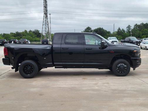 2025 RAM 3500 Laramie