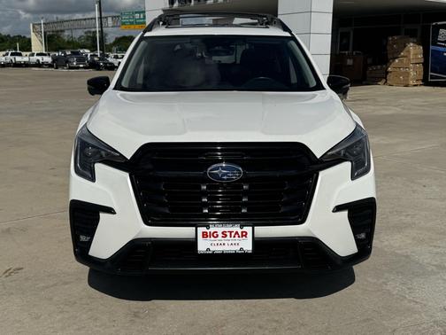 Crystal White Pearl 2023 Subaru Ascent Onyx Edition Limited 7-Passenger