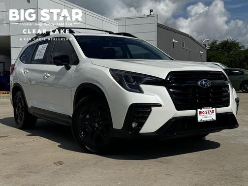 Crystal White Pearl 2023 Subaru Ascent Onyx Edition Limited 7-Passenger