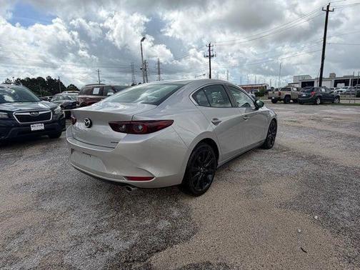 Platinum Quartz Metallic 2024 Mazda Mazda3 2.5 S Select Sport