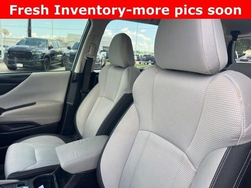Crystal Black Silica 2020 Subaru Forester Base