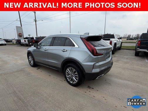 2025 Cadillac XT4 Premium Luxury