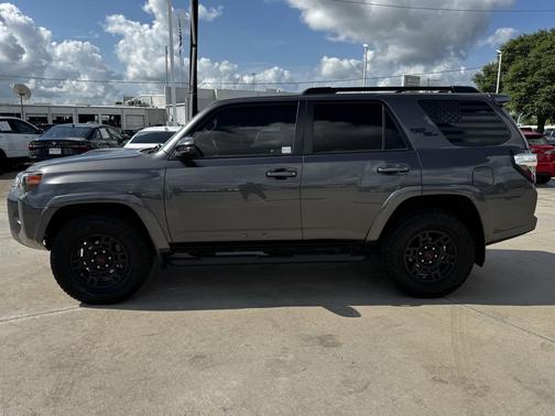Magnetic Gray Metallic 2019 Toyota 4Runner SR5