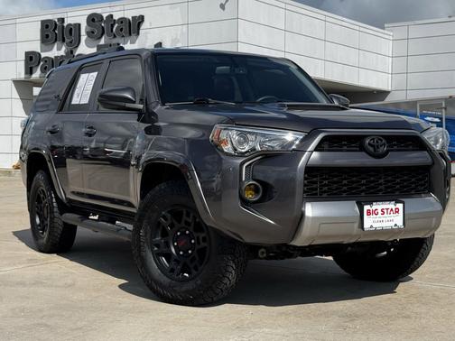 Magnetic Gray Metallic 2019 Toyota 4Runner SR5