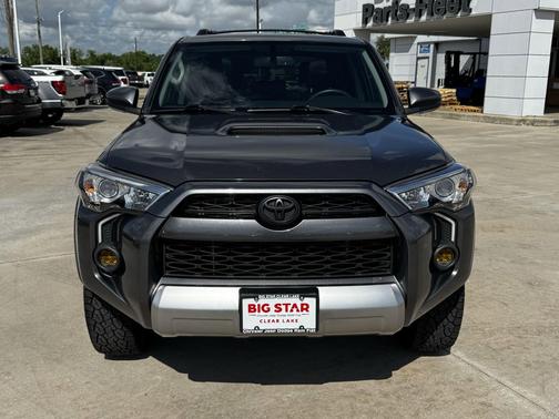 Magnetic Gray Metallic 2019 Toyota 4Runner SR5