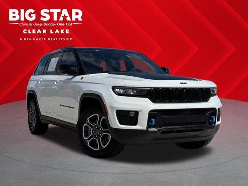 2022 Jeep Grand Cherokee 4xe Trailhawk