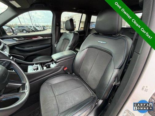 2022 Jeep Grand Cherokee 4xe Trailhawk