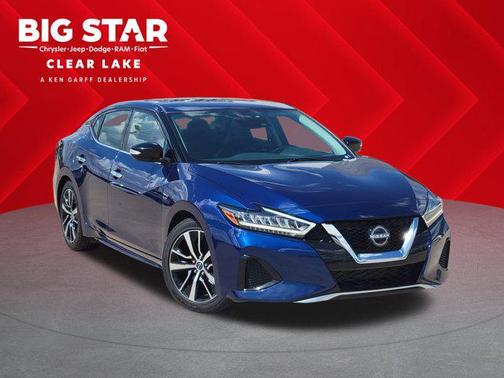 2023 Nissan Maxima SV