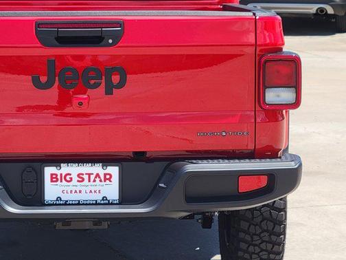 2025 Jeep Gladiator High Tide