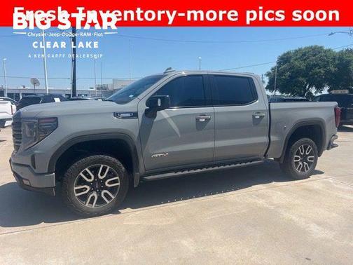 Thunderstorm Gray 2024 GMC Sierra 1500 AT4