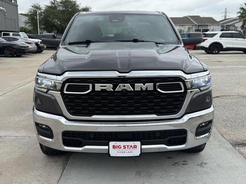 Granite Crystal Metallic Clearcoat 2025 RAM 1500 Big Horn/Lone Star