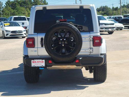 2024 Jeep Wrangler 4xe Sahara