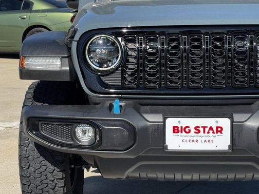 2024 Jeep Wrangler 4xe Willys